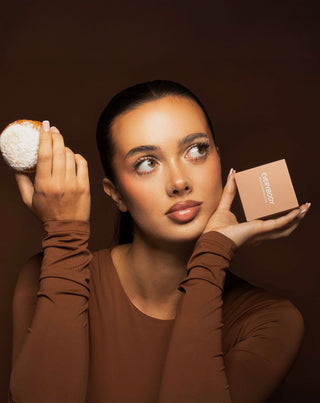 Išlyginamoji matinio atspalvio veido pudra