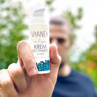 Drėkinamasis veido kremas su kiaulpienių lapų ekstraktu sausai ir jautriai odai