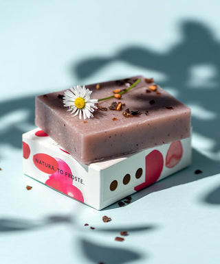 100 % natūralus aviečių tradicinis sodos muilas su augaliniais aliejais Option Natura - 2