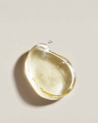 Natūralus šampūnas dažytiems plaukams su kerascalp drėkinamuoju ir apsauginiu