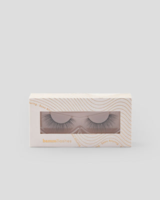 Bamm!lashes daugkartinio naudojimo 2d dirbtinės blakstienos ant juostelės Sooo Alluring - 1