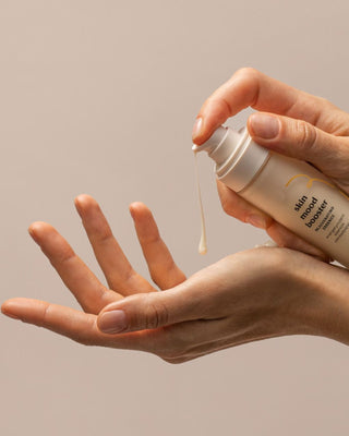 Energizuojanti odos nuotaiką gerinanti jauninamoji veido esencija 50 ml Resibo - 2