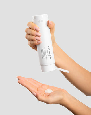 Nutridome spalvą fiksuojantis ir stiprinantis kondicionierius dažytiems plaukams - 3