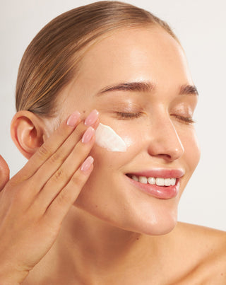 Nutridome drėkinamasis veido kremas SPF 50 su alantoinu ir hialurono rūgštimi - 2