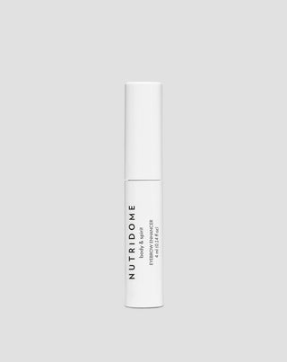 Nutridome tankinantis ir stiprinantis antakių gelis su žaliosios arbatos ekstraktu