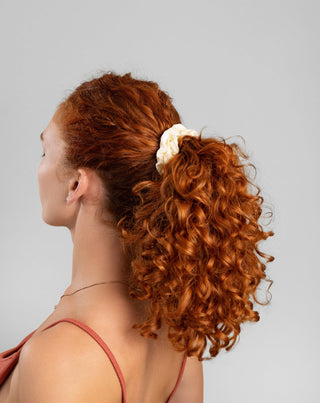 100 % natūralaus šilko plaukų gumyčių rinkinys - žalios, kreminės, juodos spalvos Twisty 3 vnt. - 2