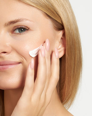 Rinkinys brandžiai odai: dieninis kremas su SPF 20 filtru ir naktinis kremas Orphica Clinic - 4