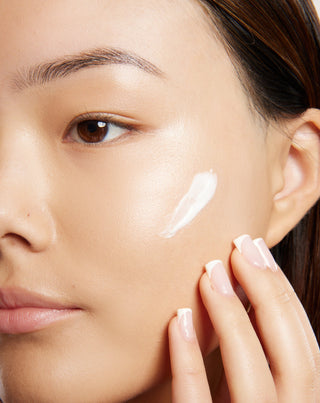 Uddo lengvas dieninis veido kremas su spirulina ir natūraliais aliejais visų tipų odai - 2