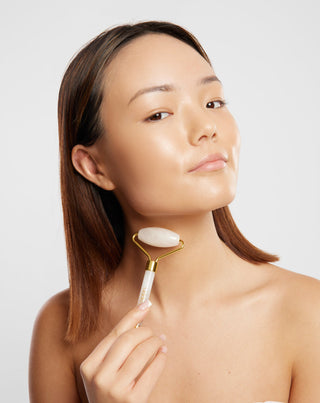 Uddo balto nefrito veido volelis mažinantis tamsius ratilus ir paburkimą - 2