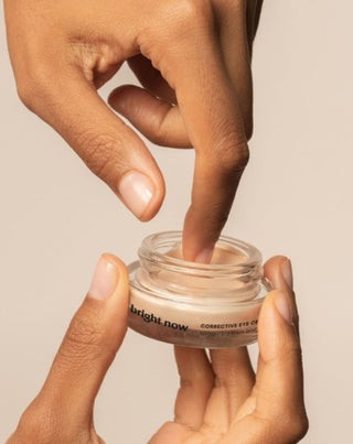 Bright Now koreguojamasis ir šviesinantis akių kremas 15 ml Resibo