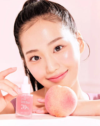 Rozjaśniające serum do twarzy z niacynamidem Peach 70% ANUA_2