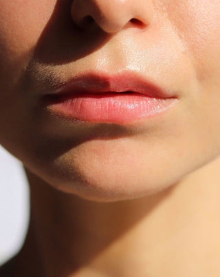 Braškių lūpų balzamas lūpų spalvai paryškinti ir blizgesiui suteikti Auna - 3