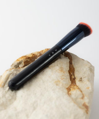 Say Makeup makiažo pagrindo šepetėlis su nuožulnia galvute ir plokščiais šereliais Nr.7 - 2