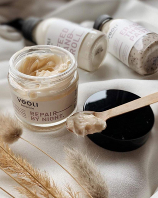 Veoli Botanica lipidų apsaugos naktinis kremas Second skin Repair by night - 2