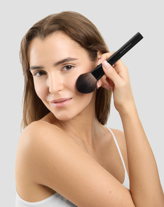 Nutridome purus pudros šepetėlis