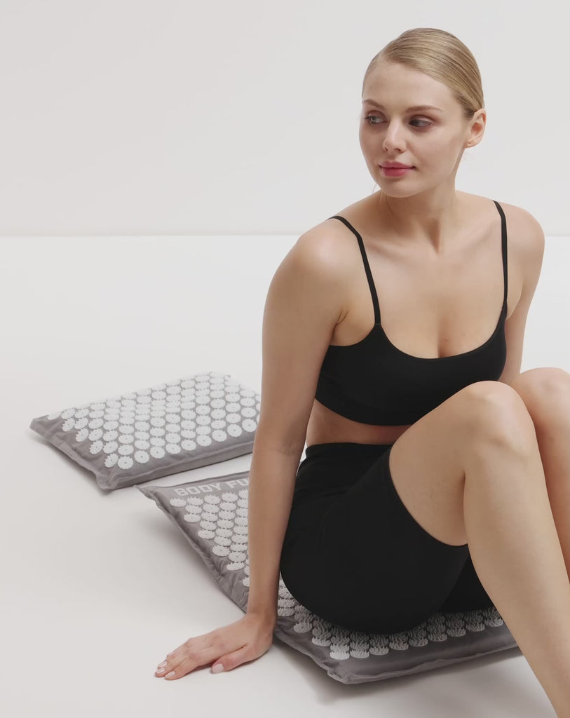 Akupresūrinis kilimėlis su spygliais ir pagalvėle didelis Kūno funkcijos_6