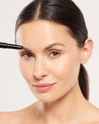 Nutridome juodos spalvos antakių vaško pieštukas su ricinos aliejumi ir laminavimo efektu (03 Black) - 2